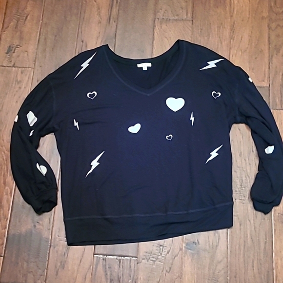 Kori black long-sleeved top with hearts & lightning bolts size Medium - Picture 1 of 6
